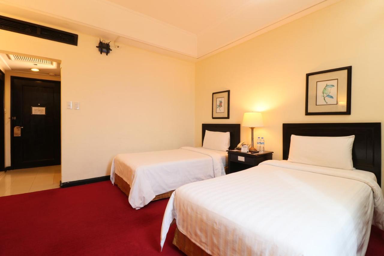 Bayview Park Hotel Manila Ngoại thất bức ảnh