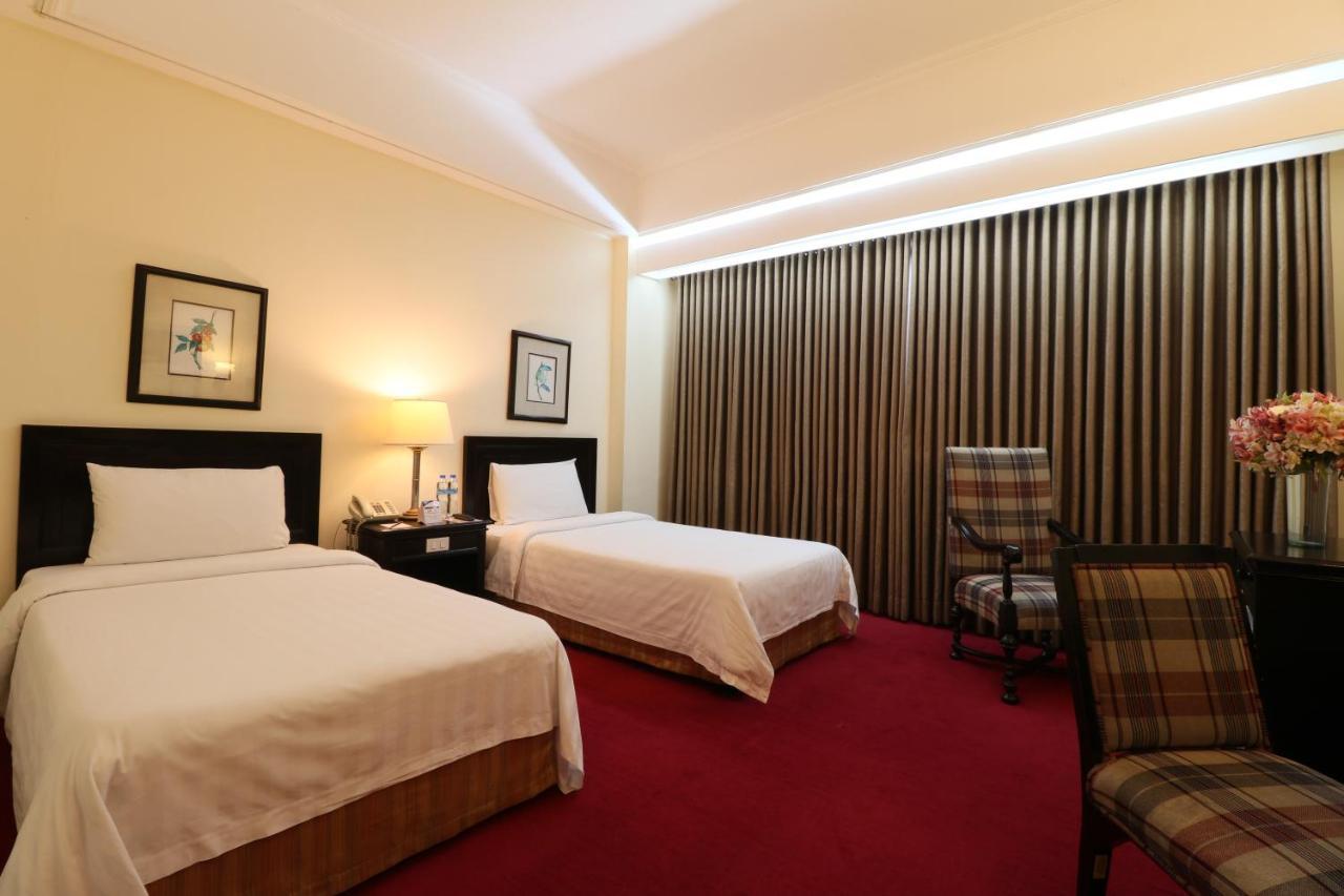 Bayview Park Hotel Manila Ngoại thất bức ảnh