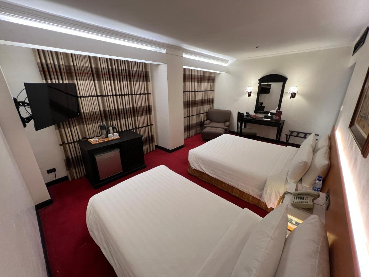 Bayview Park Hotel Manila Ngoại thất bức ảnh